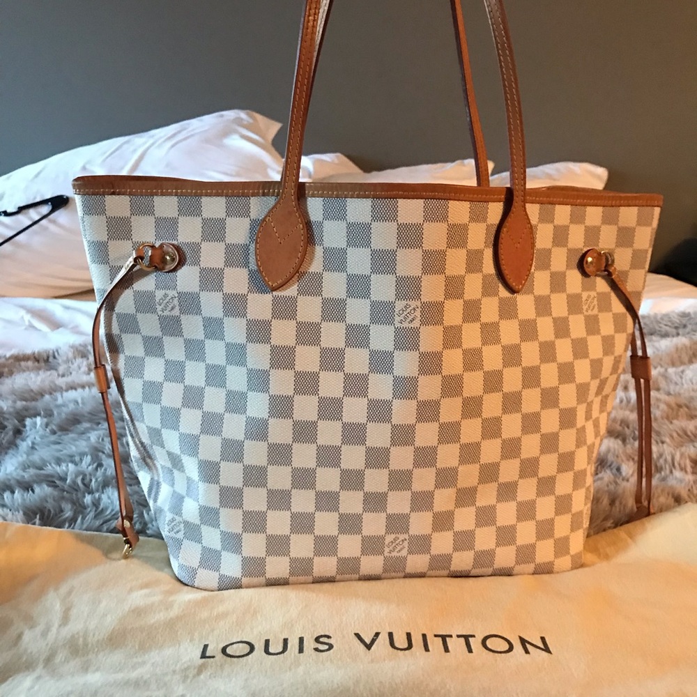 Louis Vuitton Neverfull MM